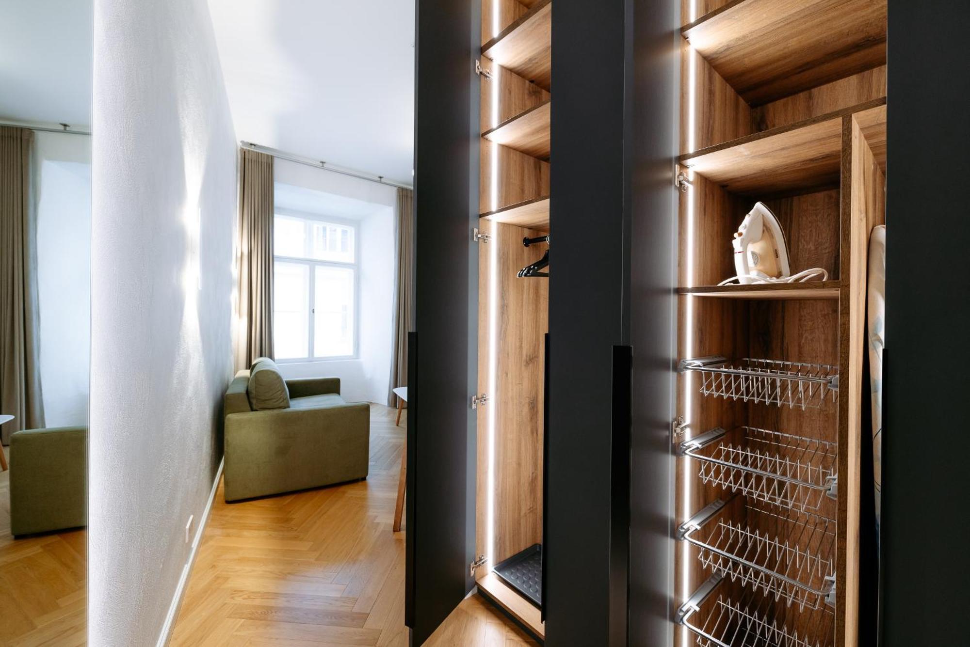 Hestia Apartments Barons Tallinn Eksteriør billede